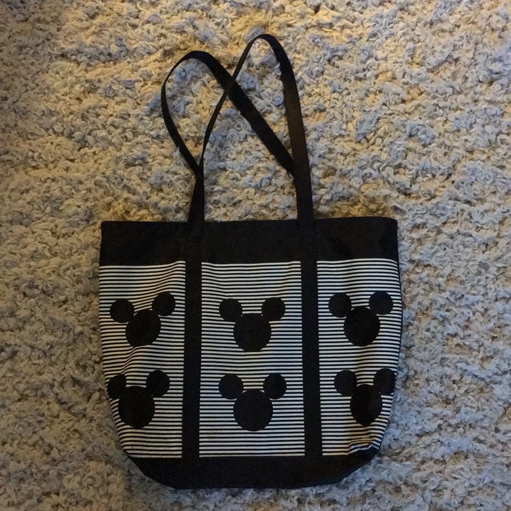Mickey Mouse design tote back Disney World